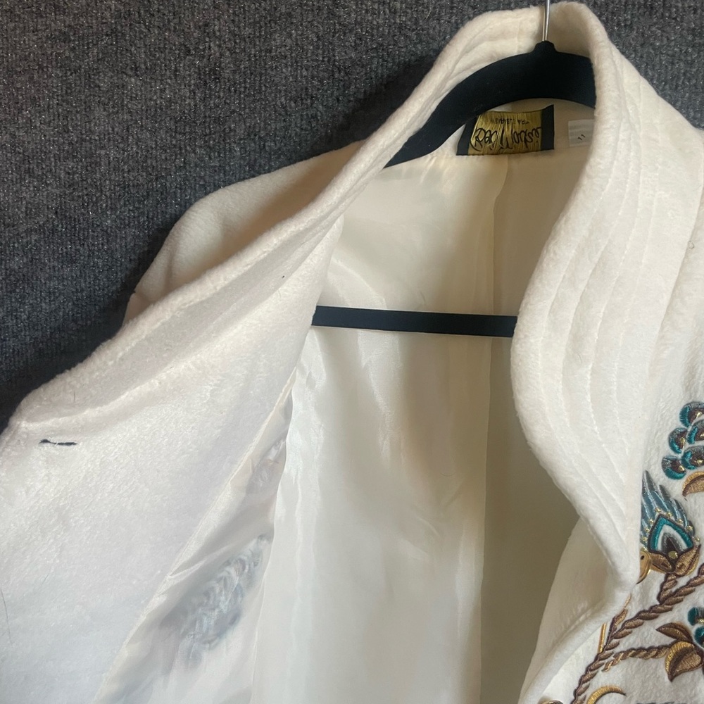 Bob Mackie Black and Gold Label wearable Art women’s XL Coat.
